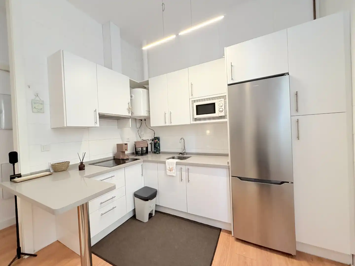 Kitchen of Apartments for rent in Sevilla  with Air Conditioner, Heating and Parquet flooring