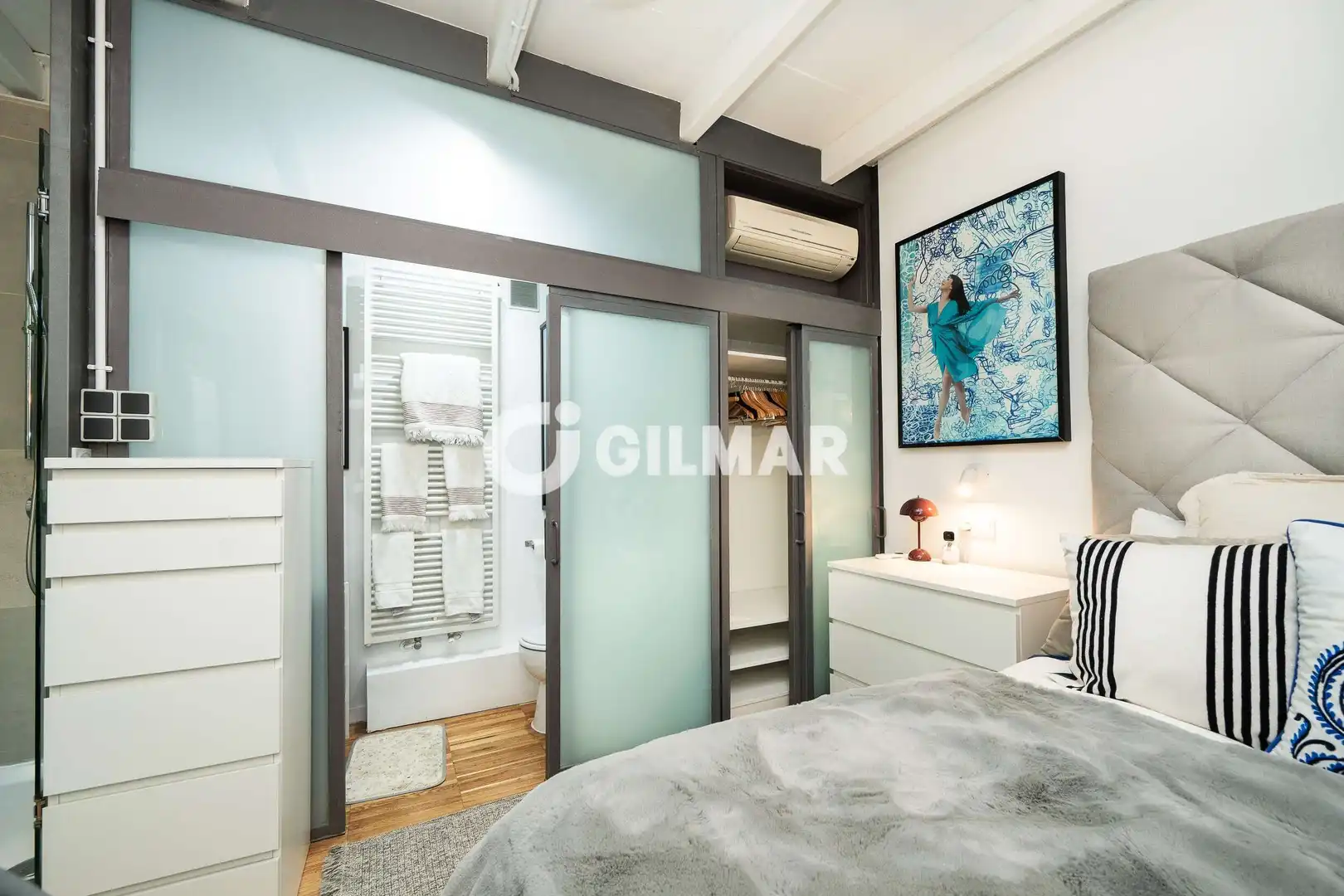 Habitación de Piso en venta en Madrid con Calefacción y Jardín privado