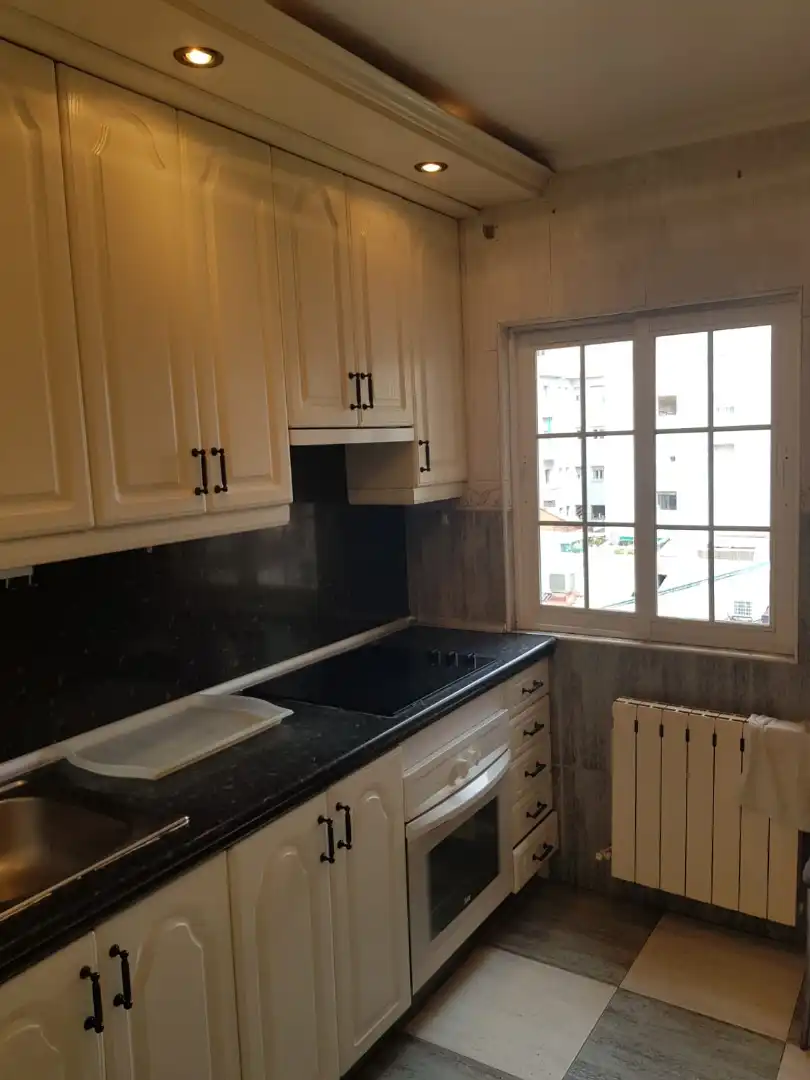 Cocina de Ático en venta en Madrid con Aire acondicionado, Calefacción y Balcón
