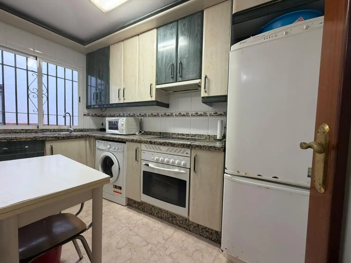 Cocina de Piso en venta en Córdoba con Aire acondicionado