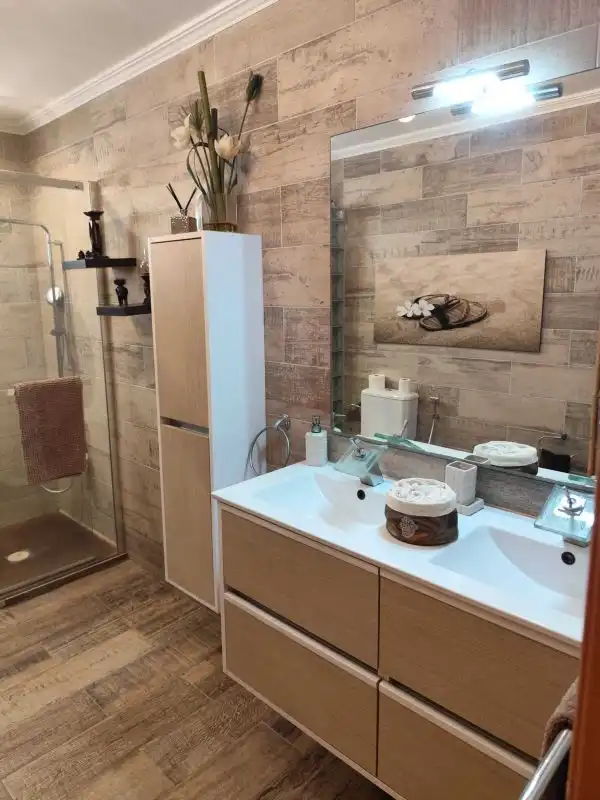 Chalet con piscina en venta en Calle Castellers, imagen 6
