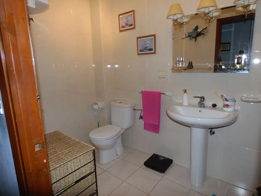 Bany de Apartament en venda en Medina de Pomar