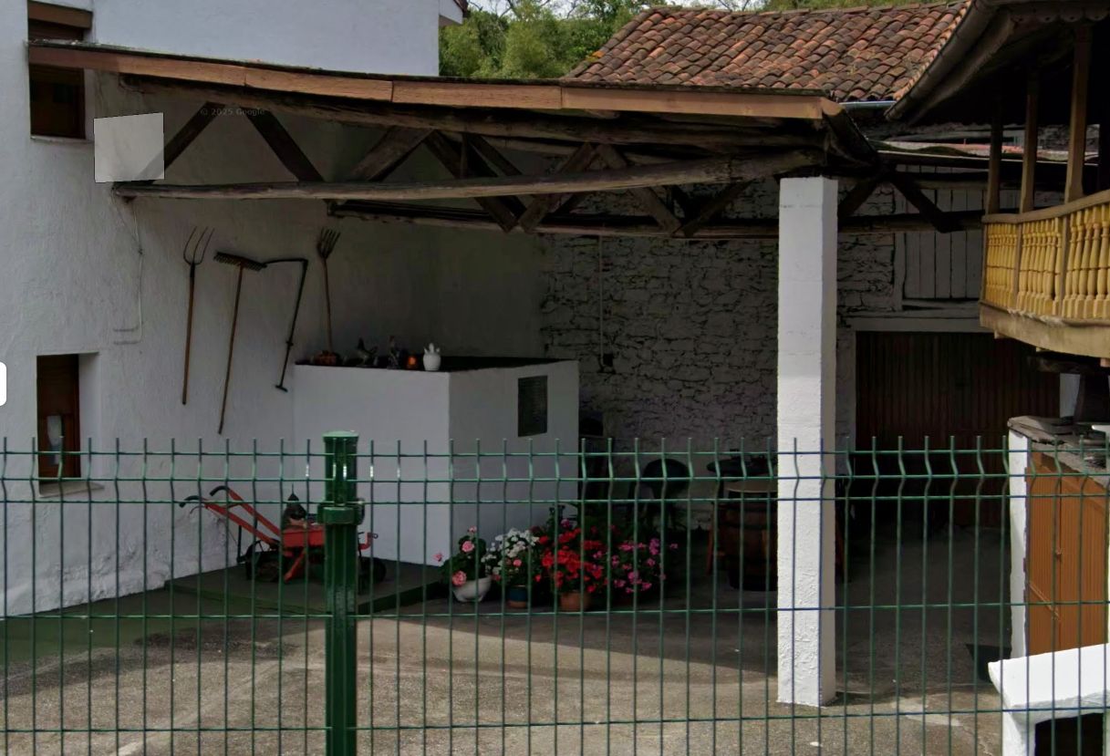 Jardí de Casa o xalet en venda en Carreño amb Calefacció, Jardí privat i Parquet