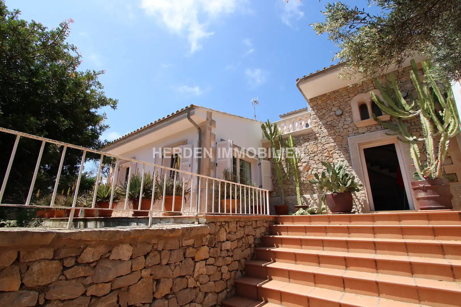 Exterior view of Houses for sale in Manacor  with Air Conditioner, Heating and Storage room