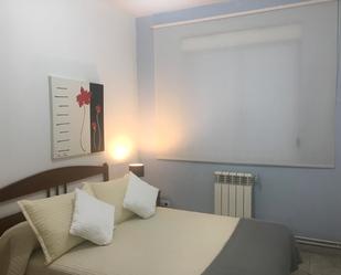 Bedroom of Flat to rent in Santiago de Compostela   with Pets allowed