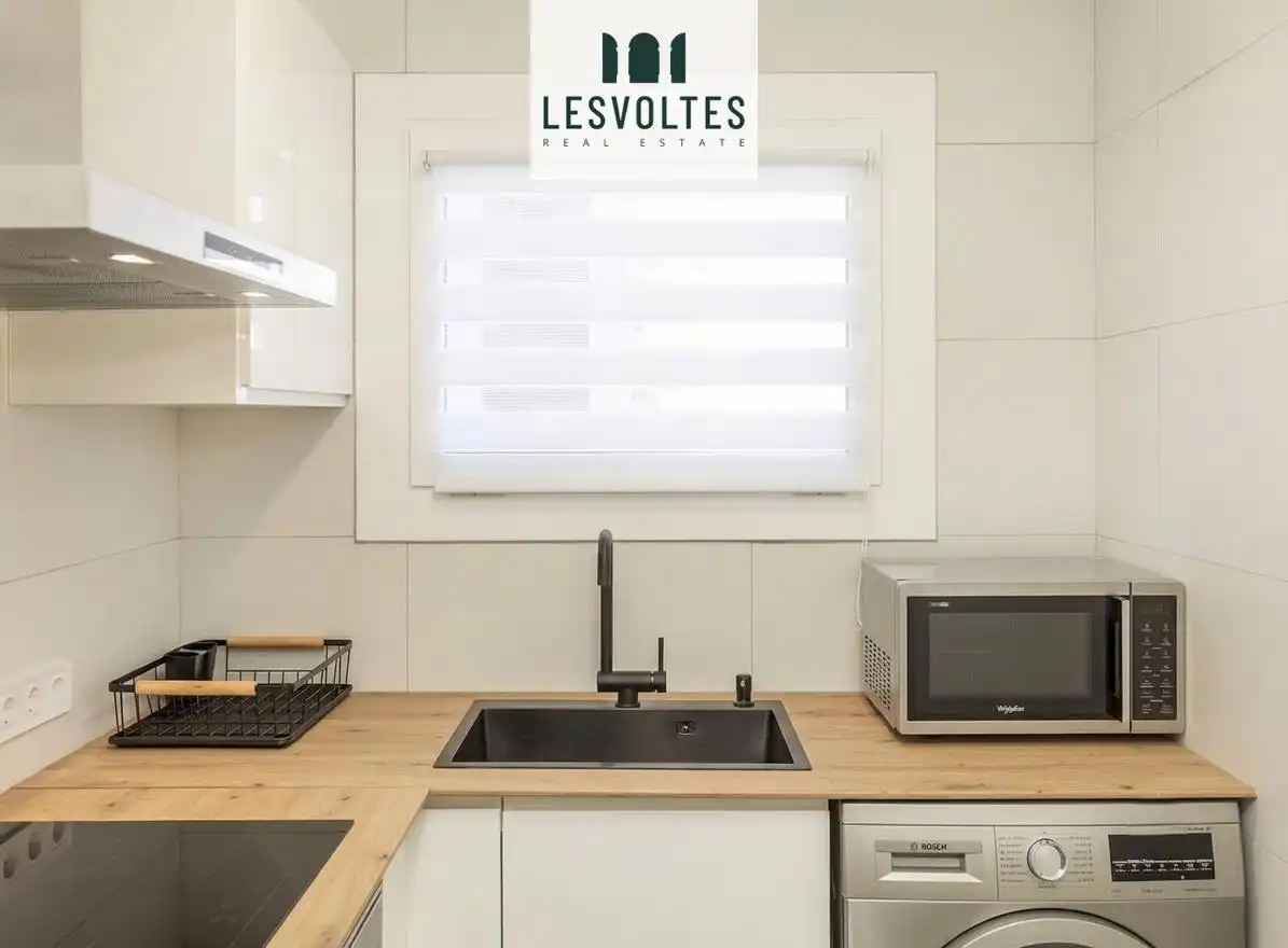 Cocina de Apartamento de alquiler en Calonge i Sant Antoni con Aire acondicionado, Parquet y Amueblado