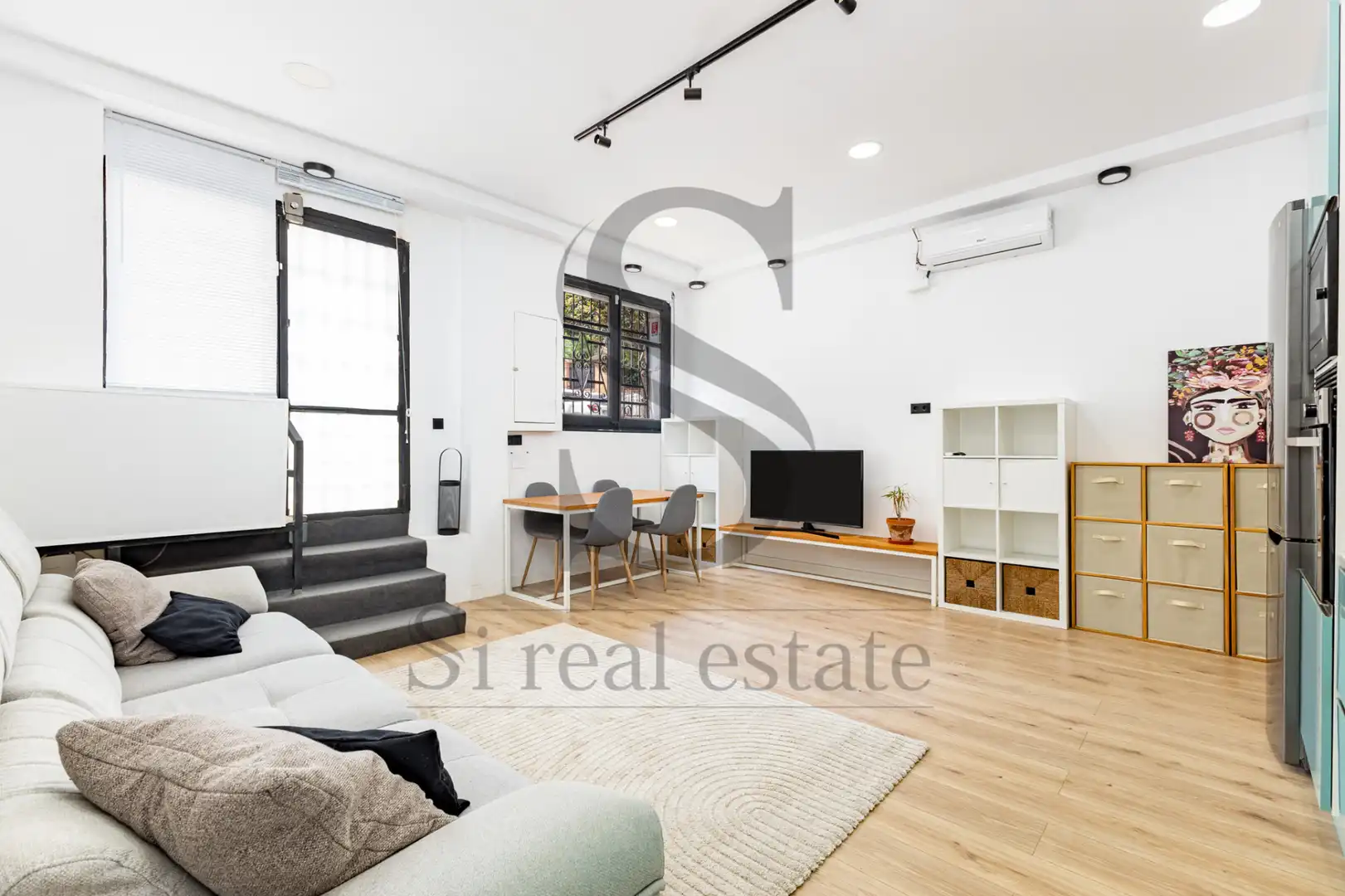 Living room of Flat for sale in Barcelona  with Air Conditioner, Heating and Parquet flooring