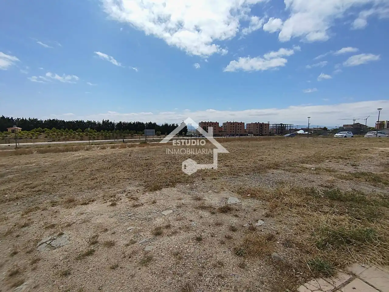 Residencial en venda en Viana
