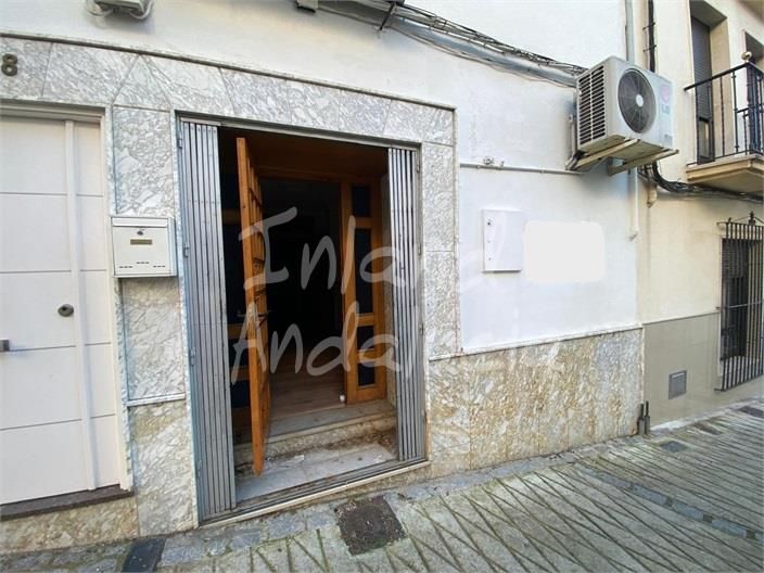 Local en venda en Alcalá la Real amb Aire condicionat