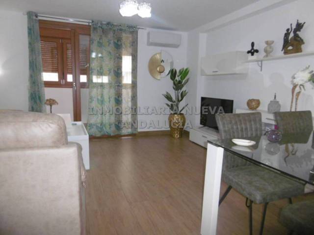 Piso en Alquiler en Oliveros - Altamira