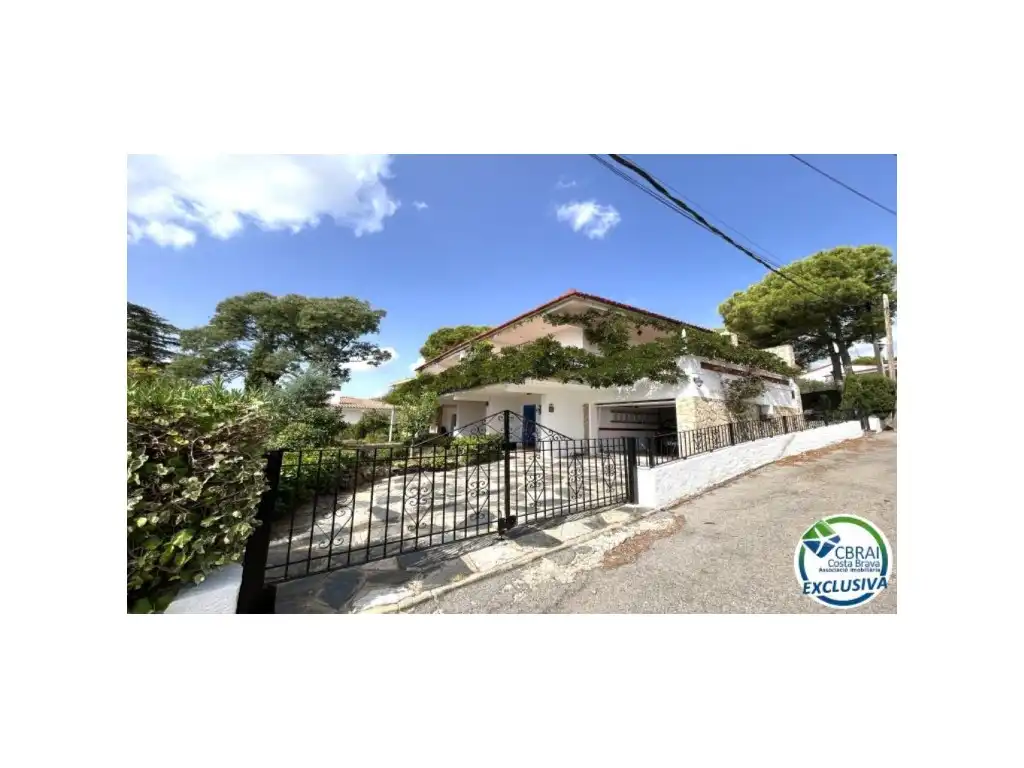 Maison à vendre à Calle Pompeu Fabra 29