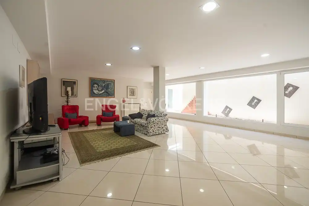 Sala d'estar de Casa o xalet en venda en Benicasim / Benicàssim amb Calefacció, Jardí privat i Terrassa