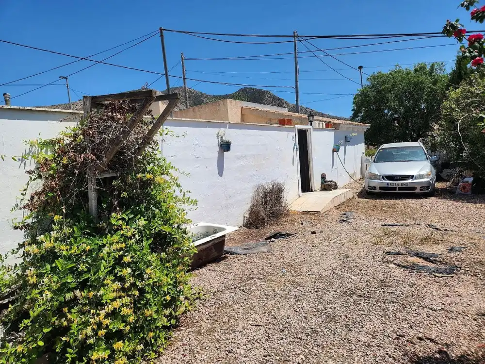 Vista exterior de Casa o chalet en venta en Algueña