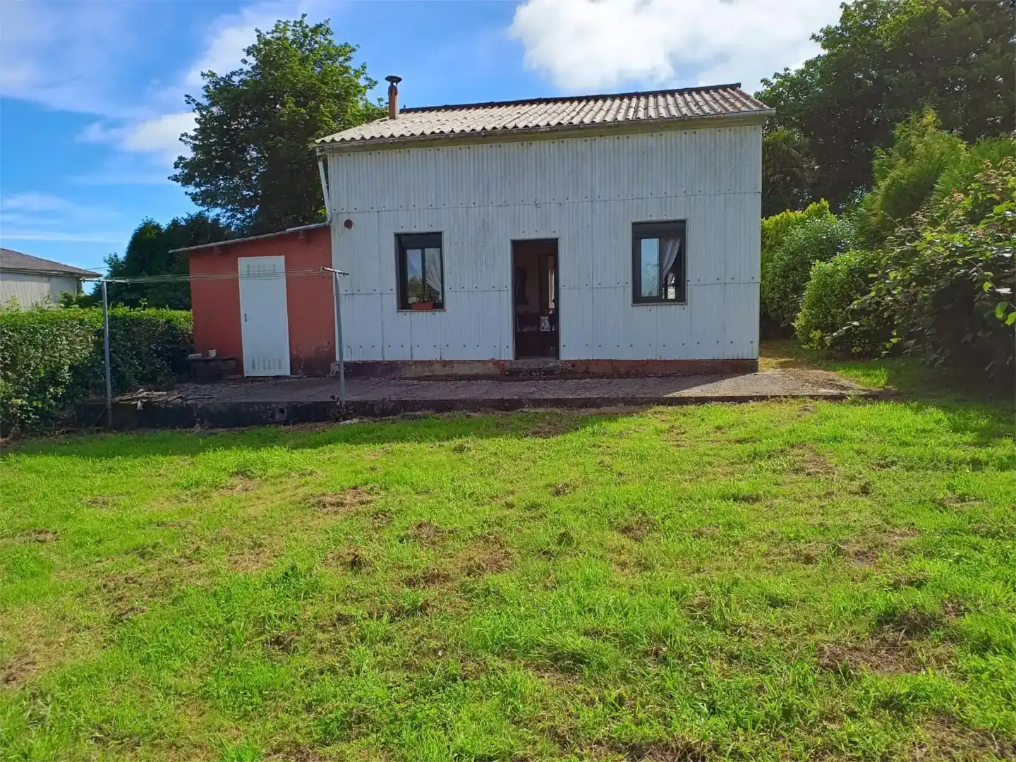 Vista exterior de Casa o chalet en venta en Mañón con Jardín privado y Amueblado