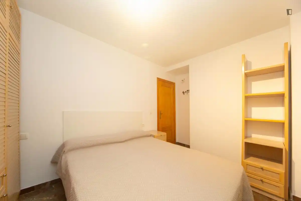 Habitación en Barrio de Zaidín