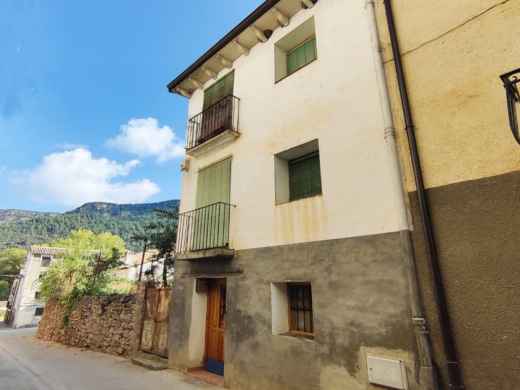 Vista exterior de Casa o xalet en venda en Santaliestra y San Quílez