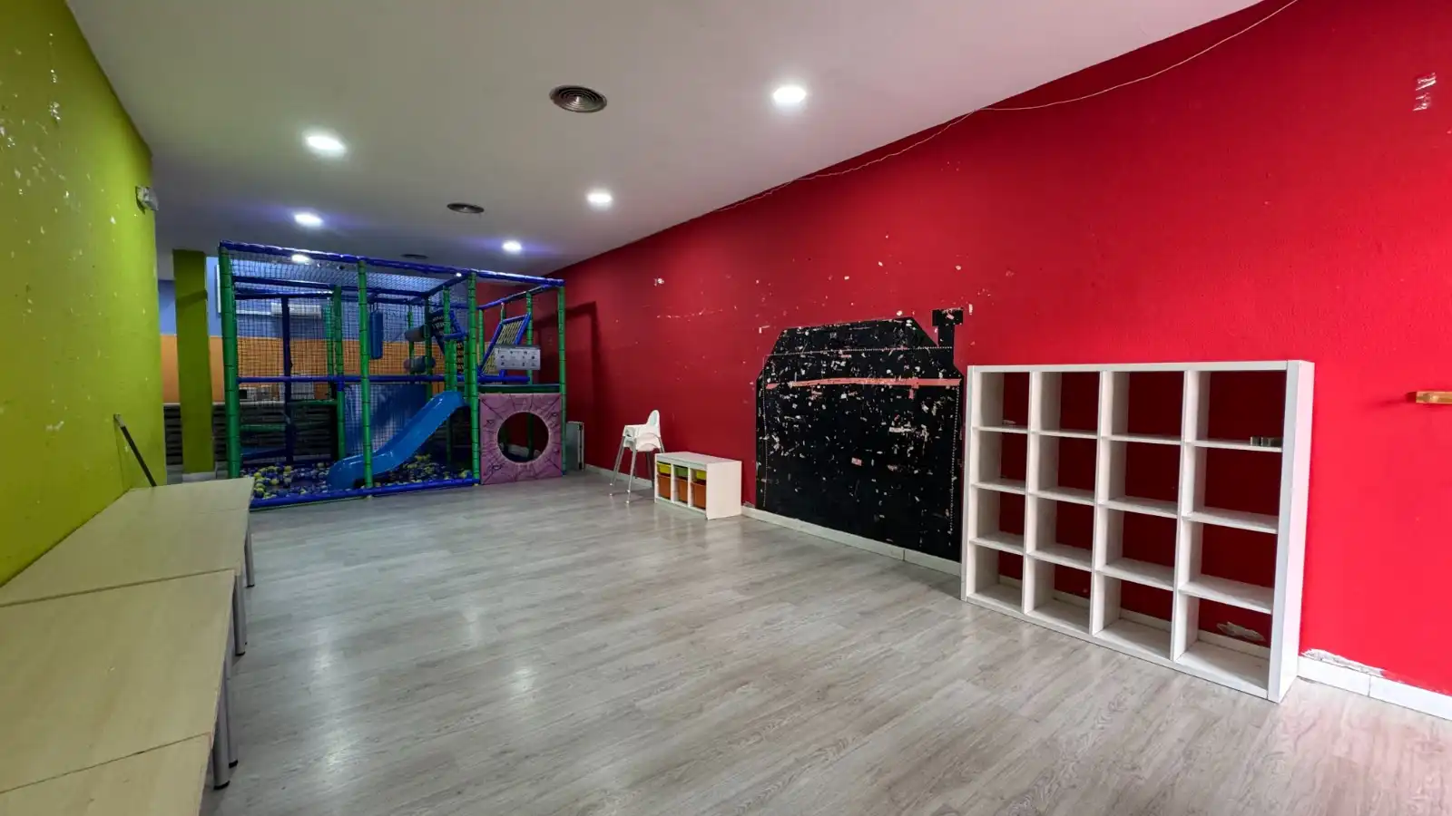 Local en venta en Cáceres con Aire acondicionado