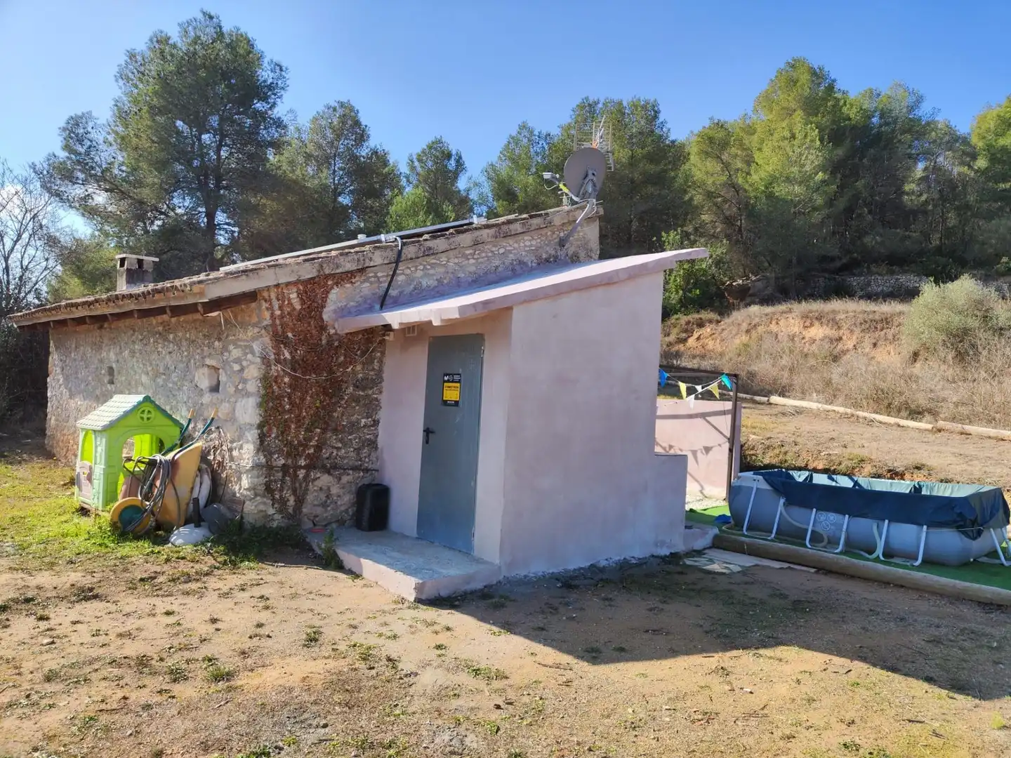 Vista exterior de Finca rústica en venta en Castellet i la Gornal con Jardín privado