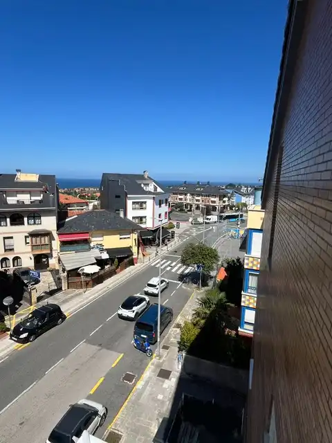 Außenansicht von Maisonette zum Verkauf in Piélagos mit Heizung, Terrasse und Abstellraum