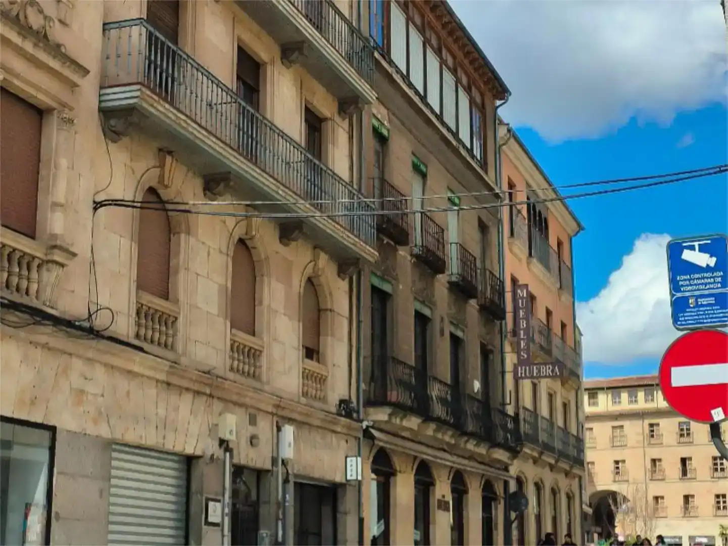 Vista exterior de Casa adosada en venda en Centro