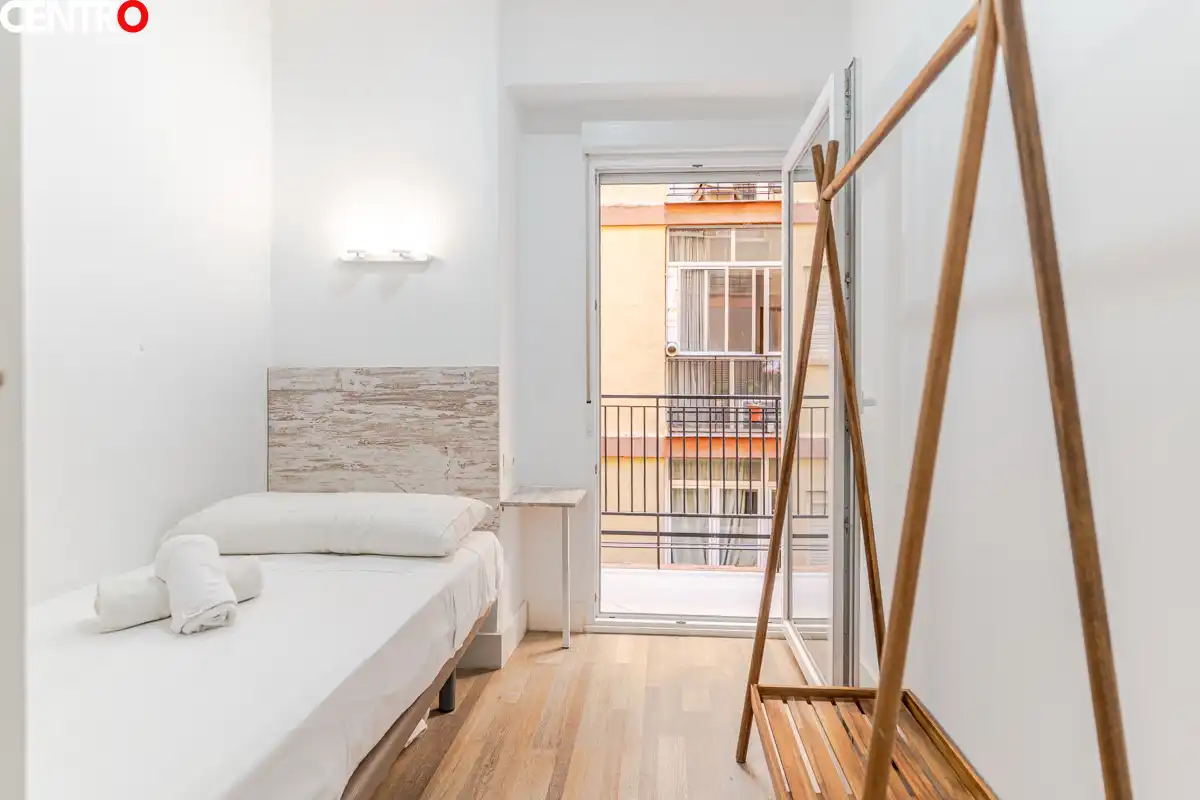 Habitación de Piso en venta en Granada con Aire acondicionado y Terraza