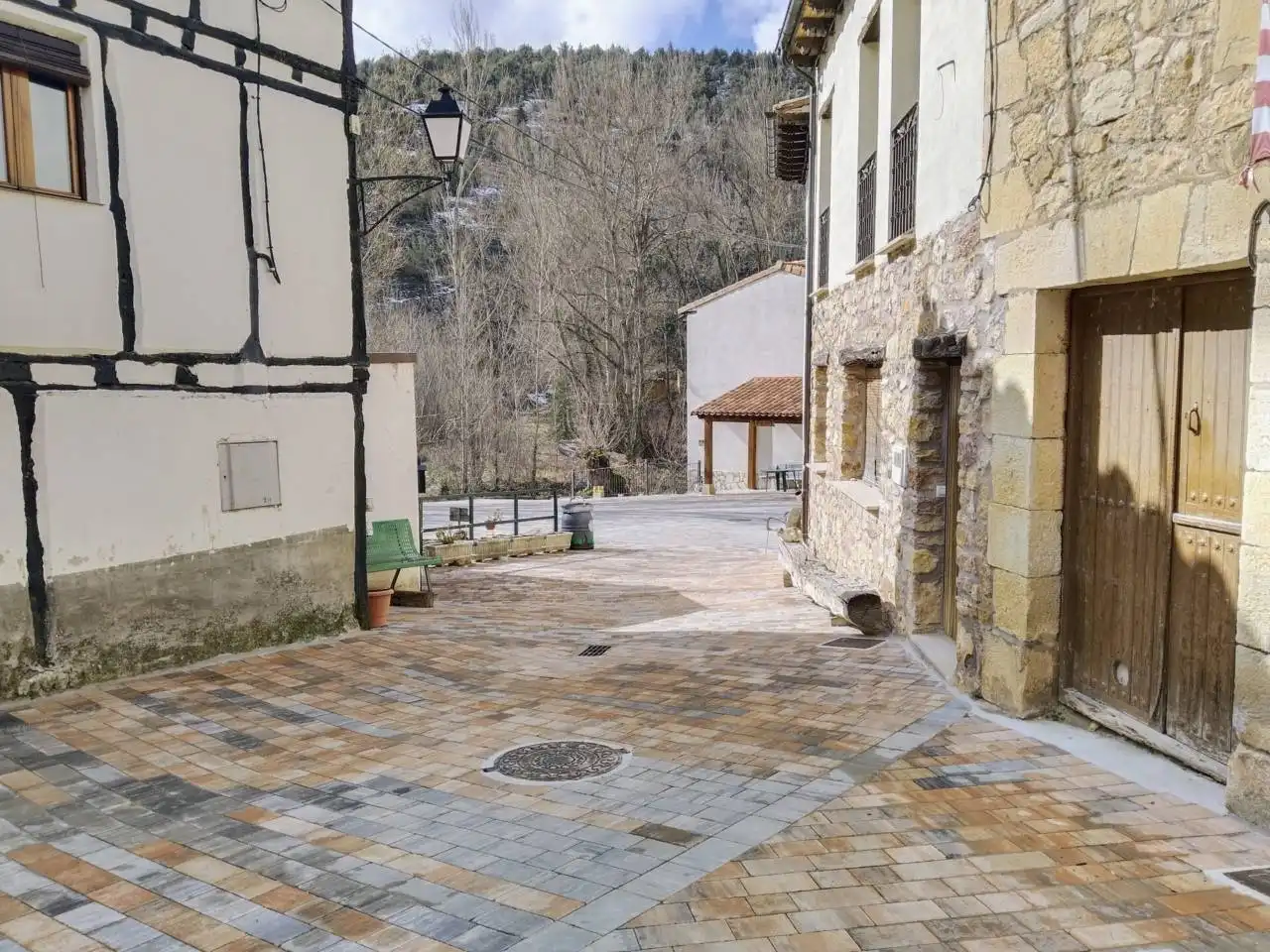 Vista exterior de Finca rústica en venta en Covarrubias con Amueblado