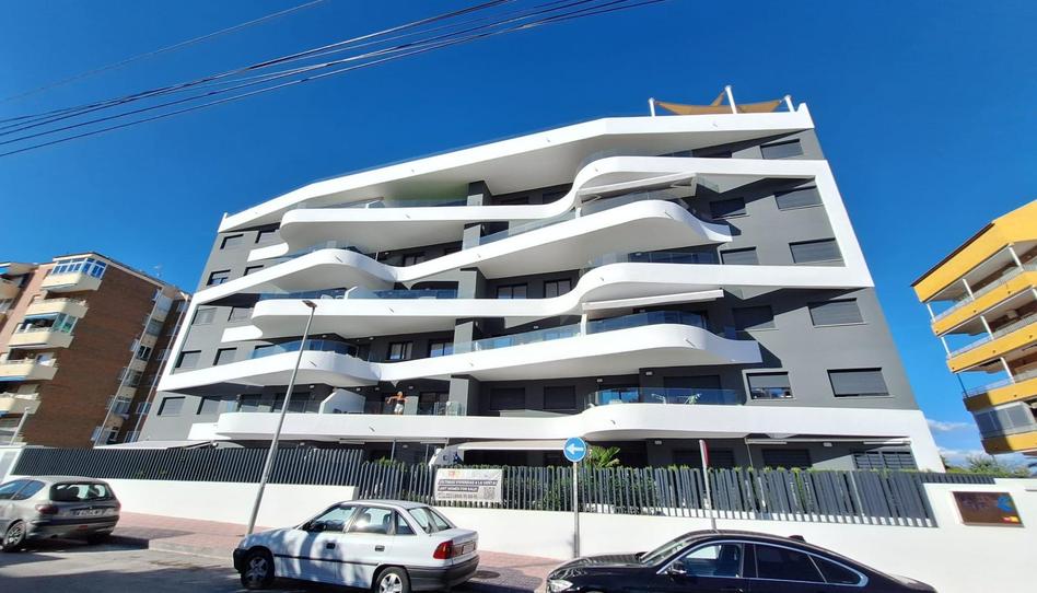 Foto 1 de Apartament de lloguer a Punta Prima, Alicante