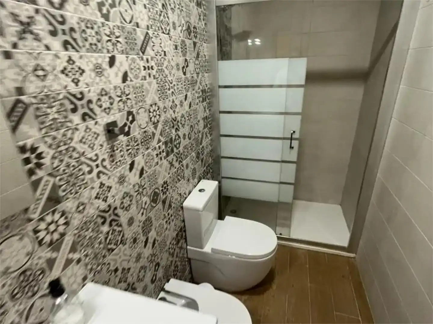 Bathroom of Flat for rent in Melilla  with Air Conditioner and Furnished
