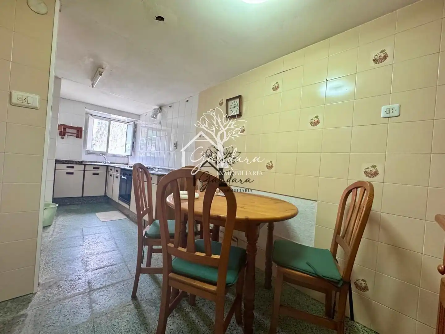 Küche von Einfamilien-Reihenhaus zum Verkauf in Ferrol mit Terrasse und Abstellraum