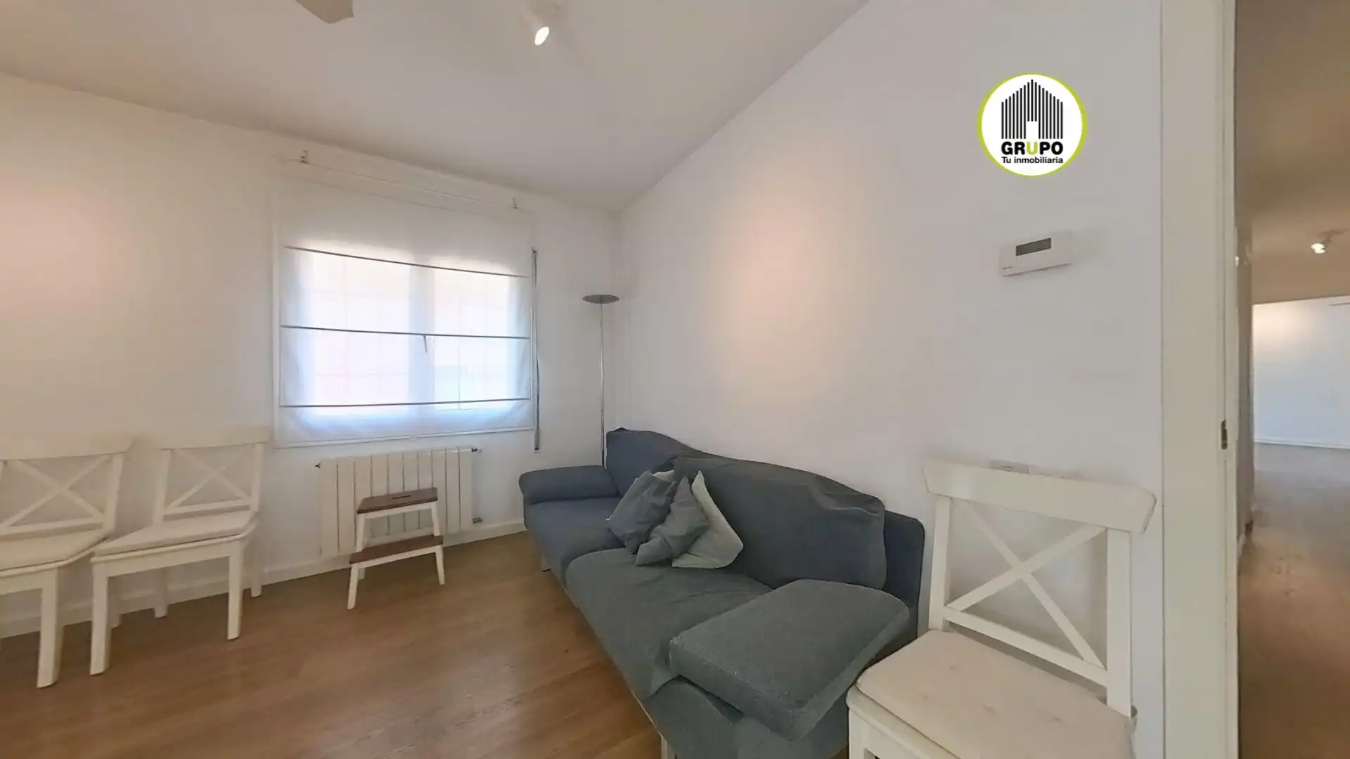 Living room of Attic for rent in Esplugues de Llobregat  with Air Conditioner, Heating and Terrace