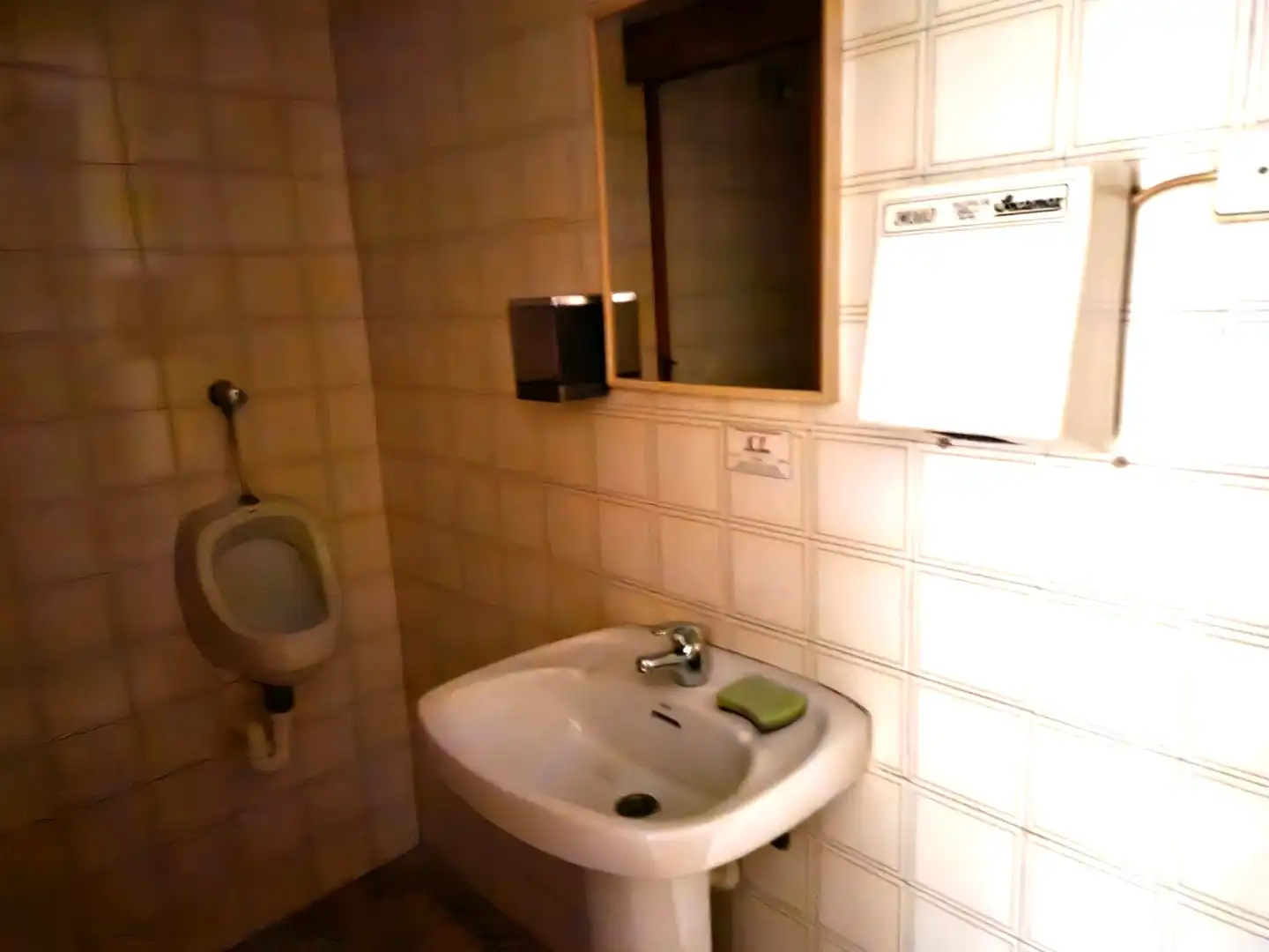 Badezimmer von Geschaftsraum zum Verkauf in  Palma de Mallorca mit Klimaanlage
