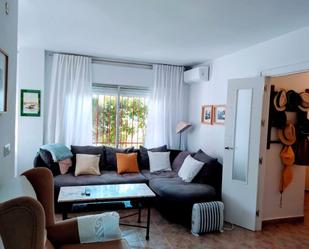 Sala d'estar de Apartament en venda en La Antilla amb Terrassa