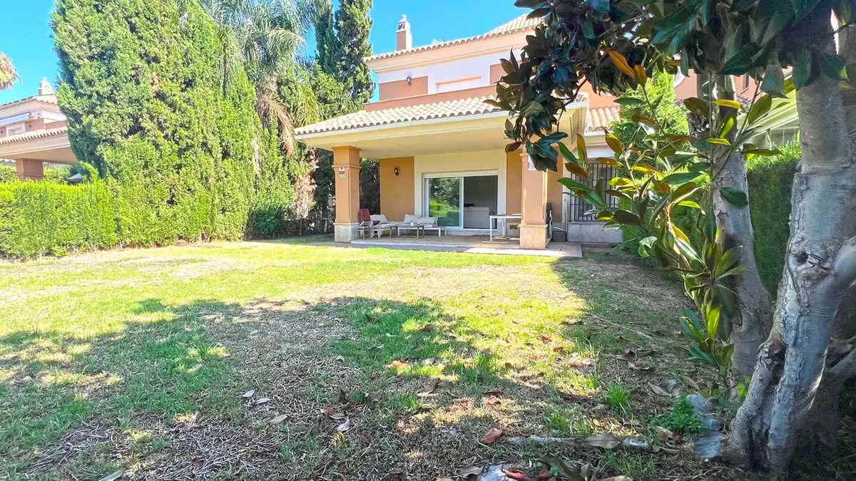 Adossat en venda a Marbella Centro, imagen 2