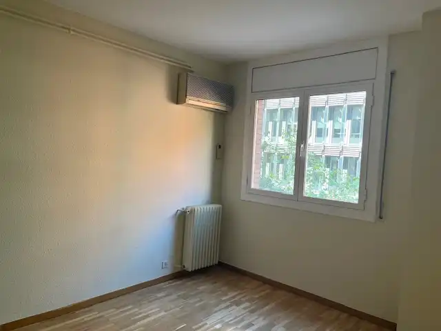 Habitación de Piso de alquiler en Barcelona con Aire acondicionado, Calefacción y Parquet