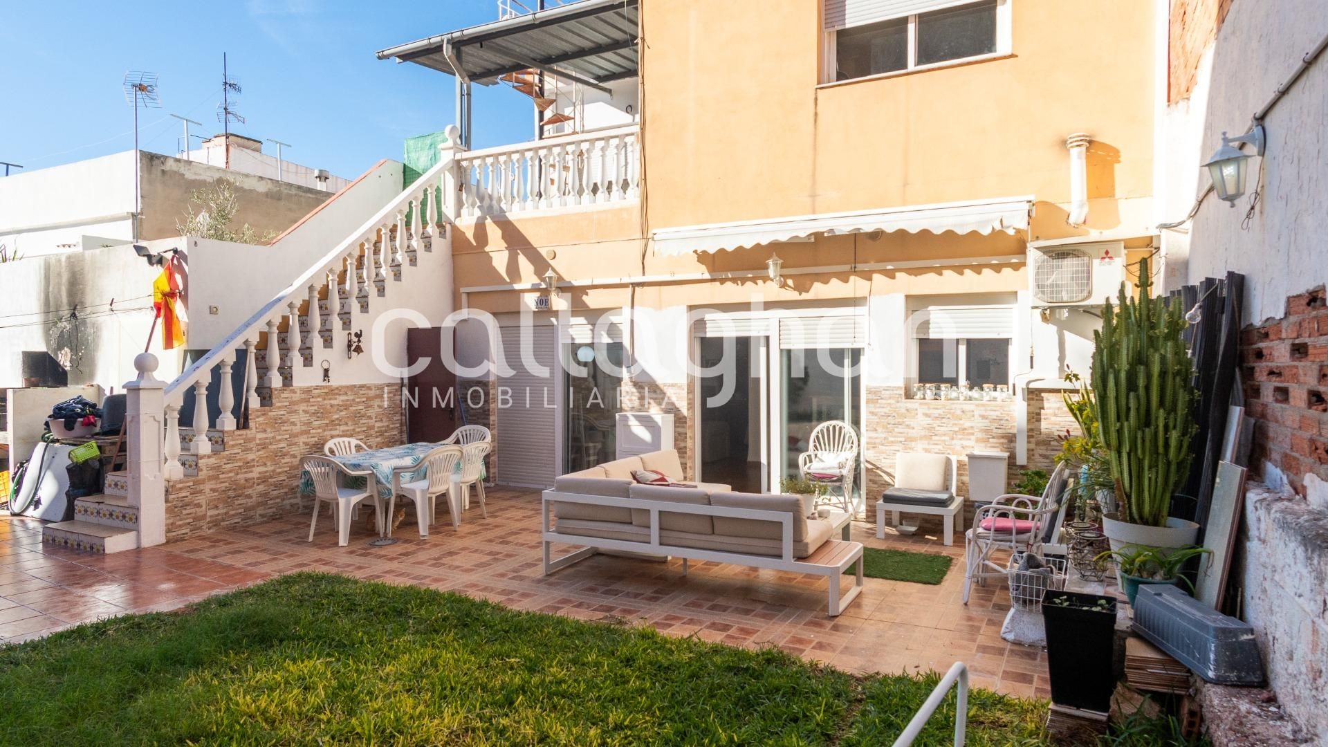 Terrassa de Casa o xalet en venda en Almenara amb Aire condicionat, Calefacció i Jardí privat