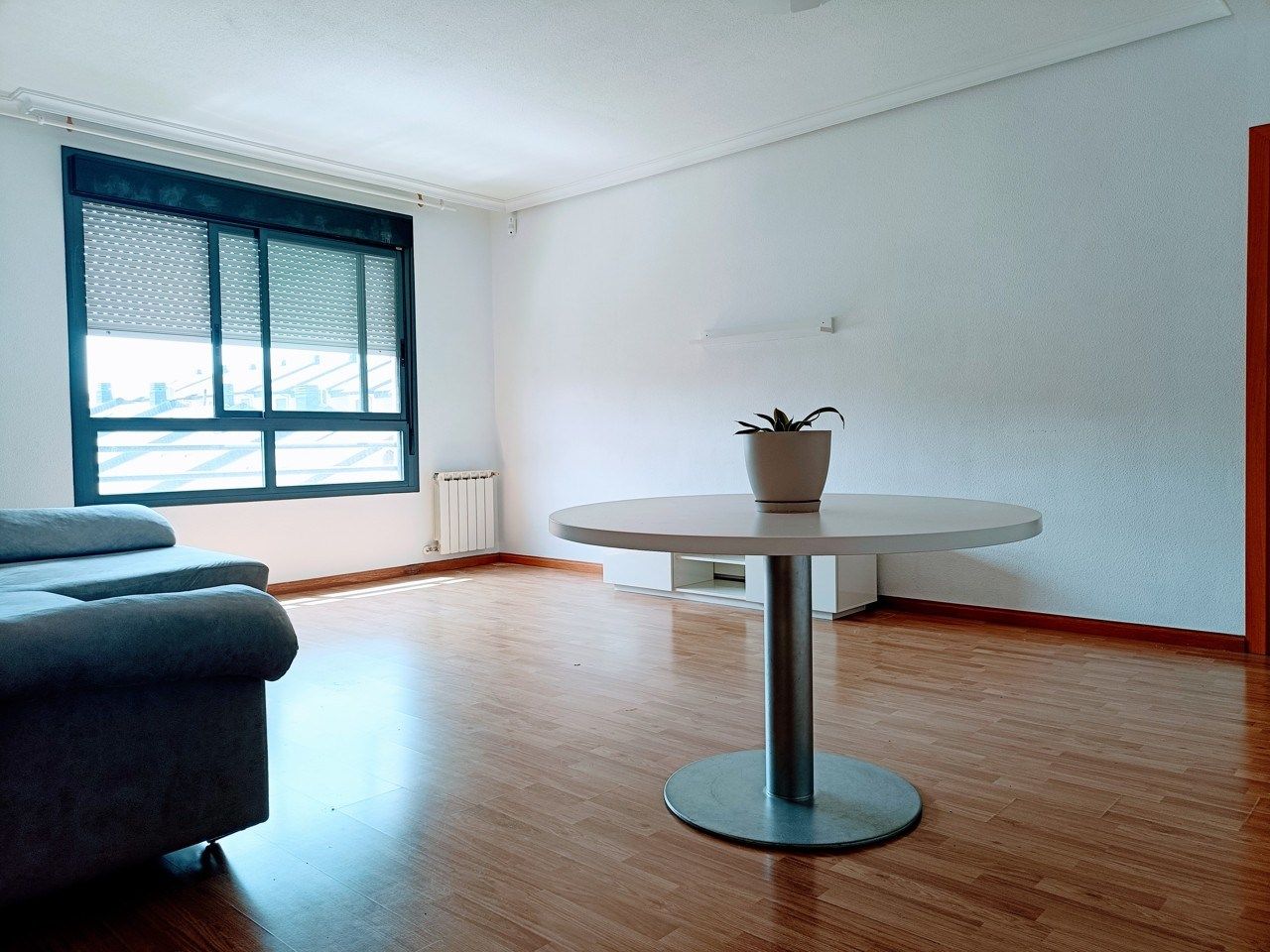 Living room of Flat to rent in Arganda del Rey  with Heating, Terrace and Storage room