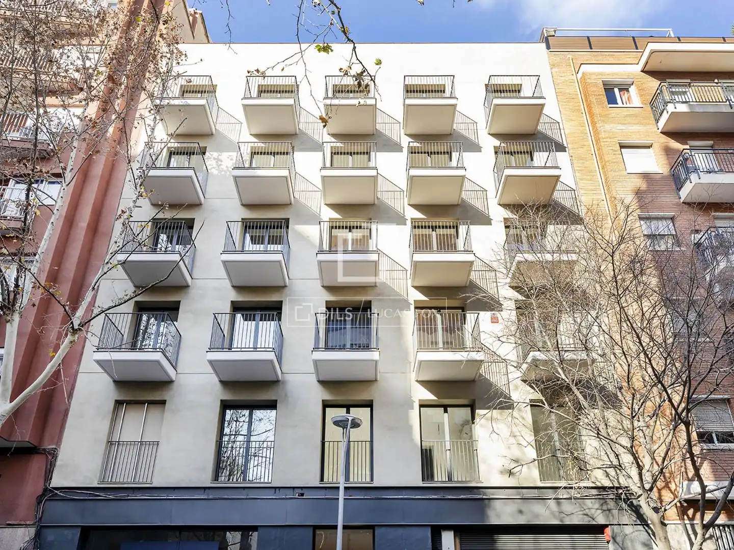 Vista exterior de Piso de alquiler en Barcelona con Aire acondicionado, Parquet y Terraza