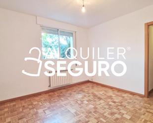 Flat to rent in Santa Genoveva, Ventas