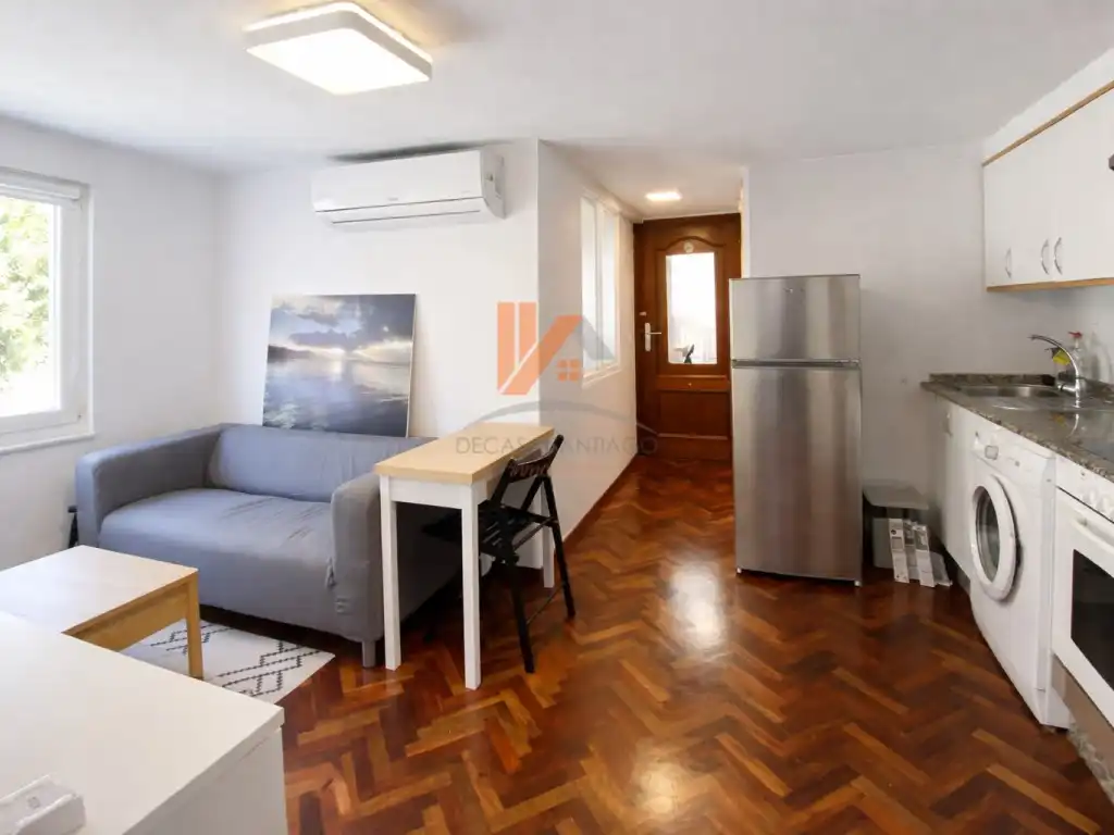 Sala de estar de Apartamento de alquiler en Santiago de Compostela  con Amueblado