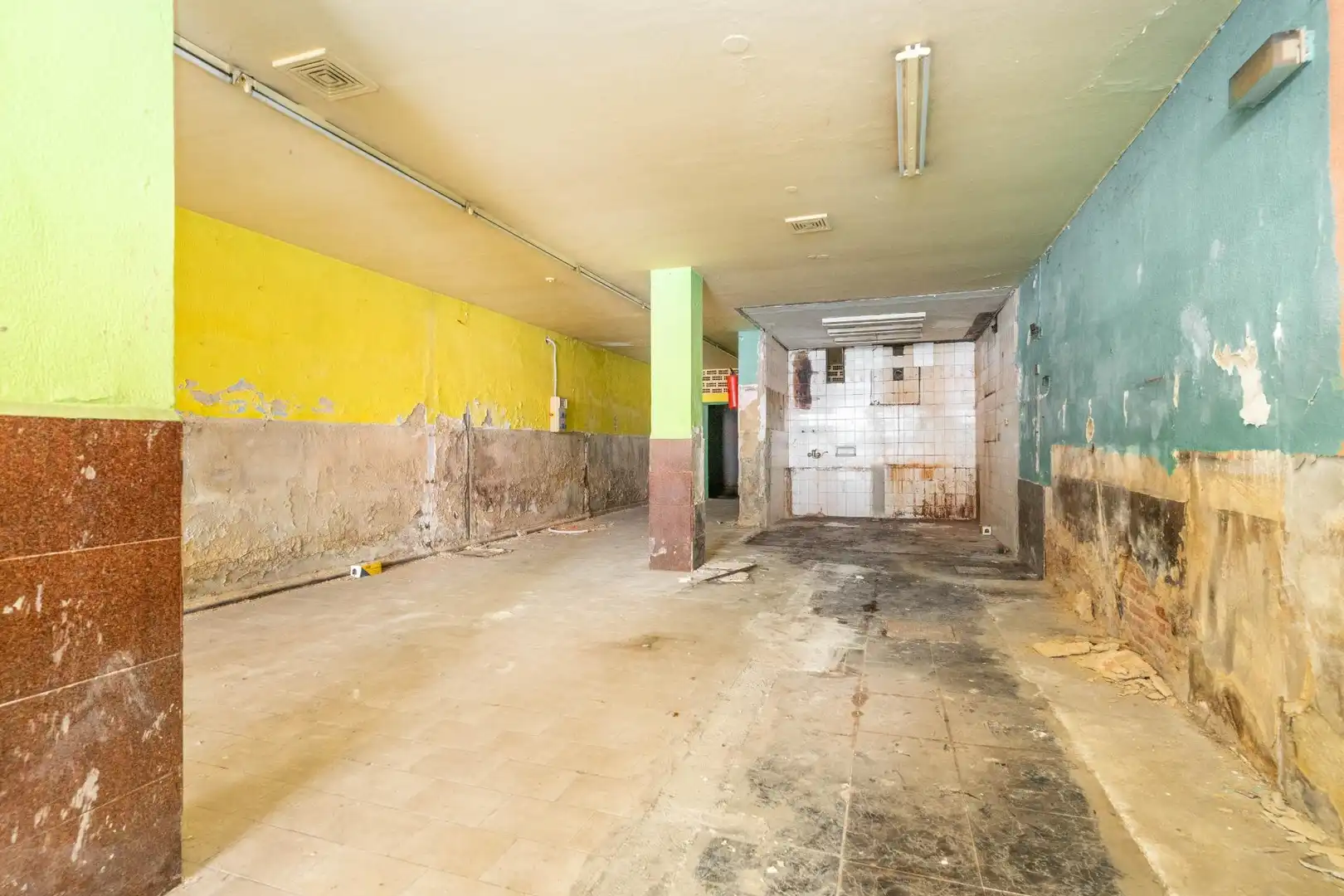 Business premises for sale in Calle Calle Ramón Pérez de Ayala 13, imagen 19