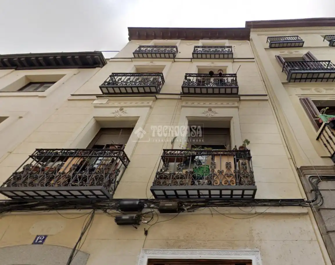 Vista exterior de Estudio en venta en Madrid