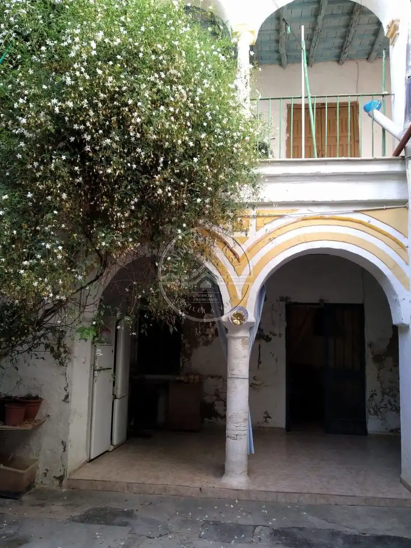 Vista exterior de Casa o xalet en venda en Écija amb Terrassa