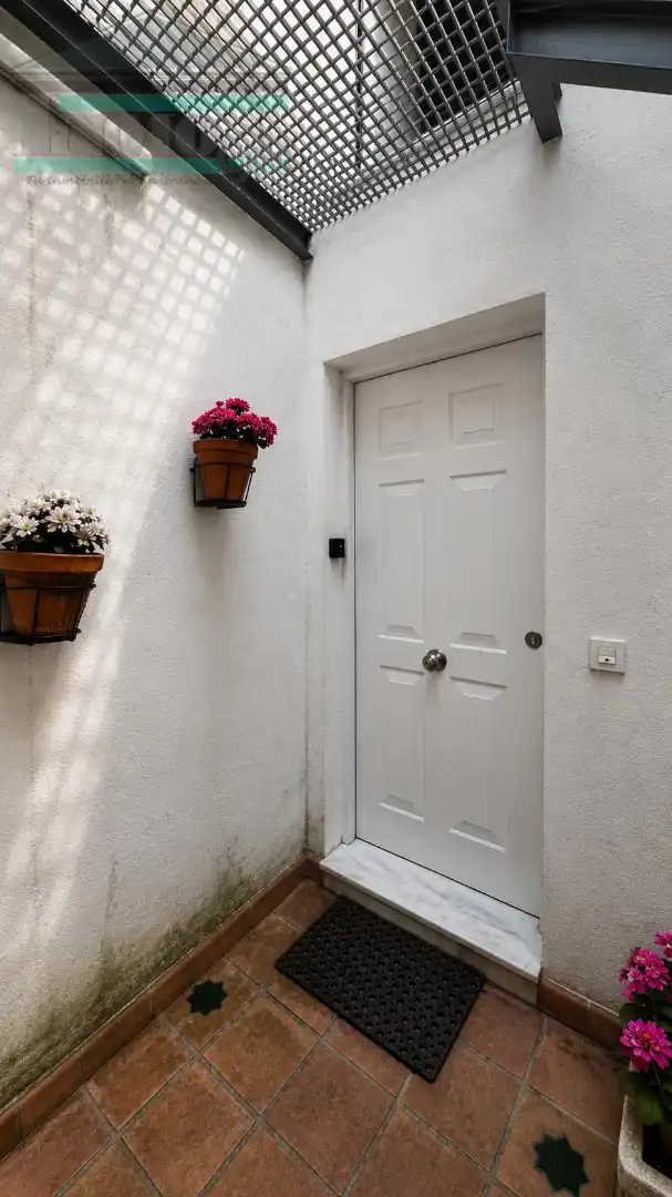 Terraza de Estudio de alquiler en Granada con Aire acondicionado, Parquet y Amueblado
