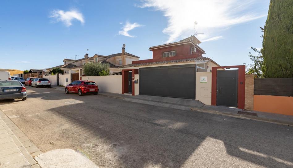 Foto 1 de Casa o chalet en venta en Calle Calle de Rosalía de Castro, 10, 10, Urbanizaciones, Granada