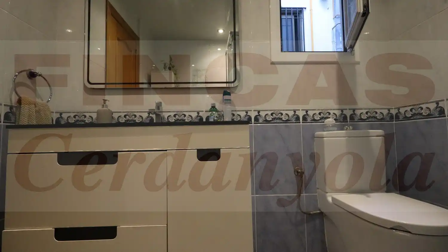 Flat for sale in Ripollet, Barcelona