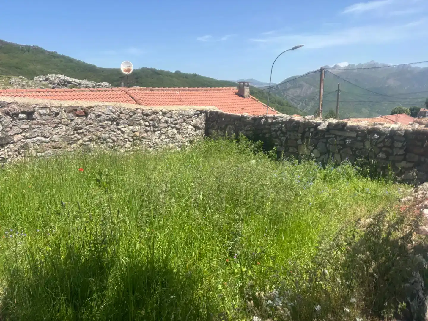 Piso en venta en Vegacervera con Jardín privado