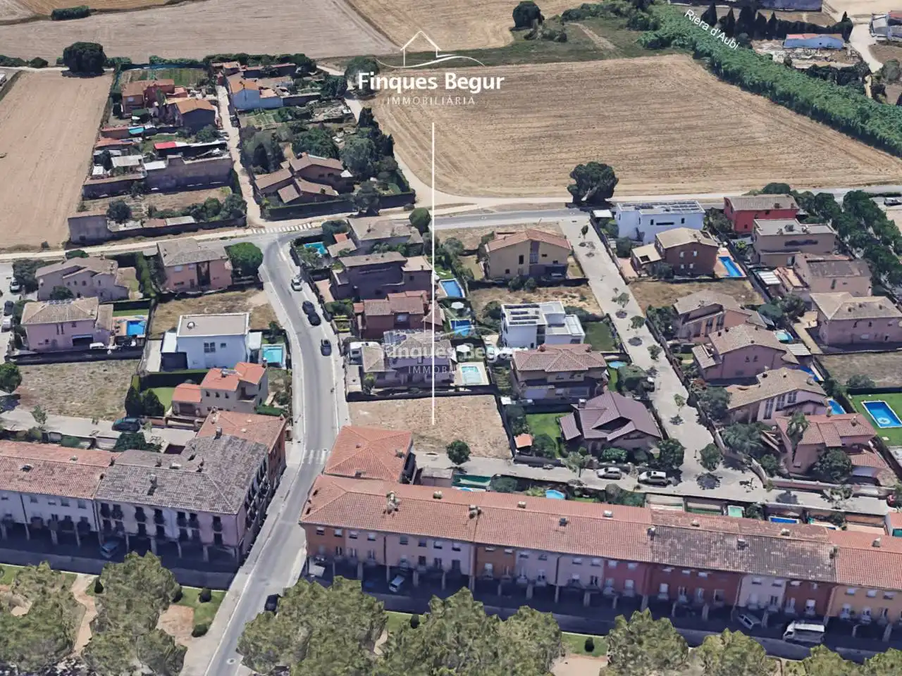 Terreny rústic en venda a Calle Maria Aurèlia Capmany