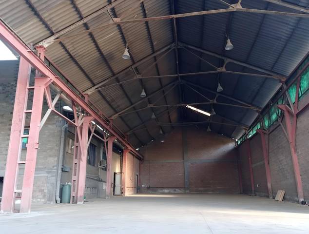 Nave industrial en Venta en Flix