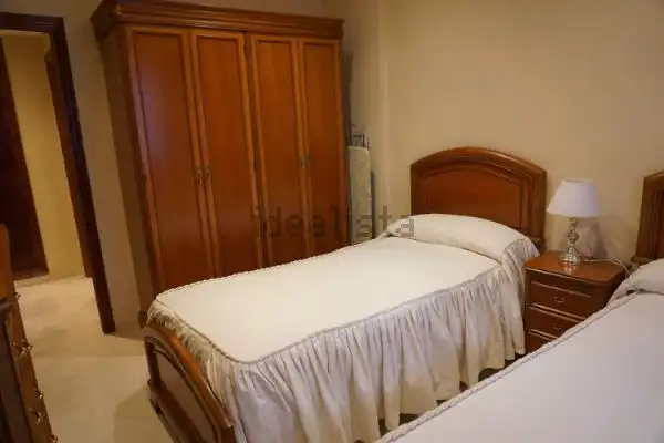 Bedroom of Flat for rent in Sevilla  with Air Conditioner, Heating and Furnished