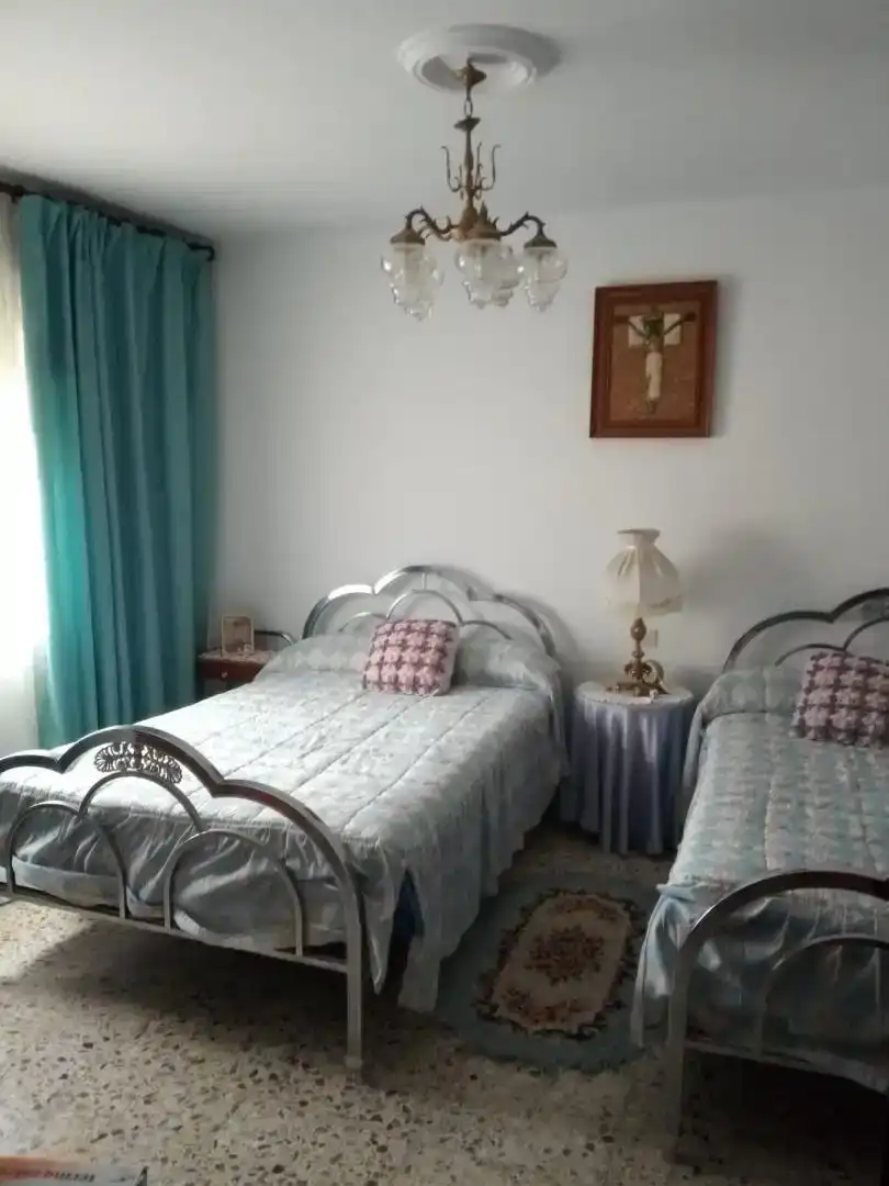 Habitación de Casa adosada en venta en Martiago con Trastero y Amueblado